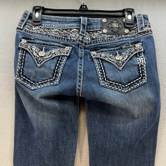 Miss Me Denim - Miss Me Jeans Women's 27 (4) Blue Signature Boot Flower Sequin Pockets Blingy
